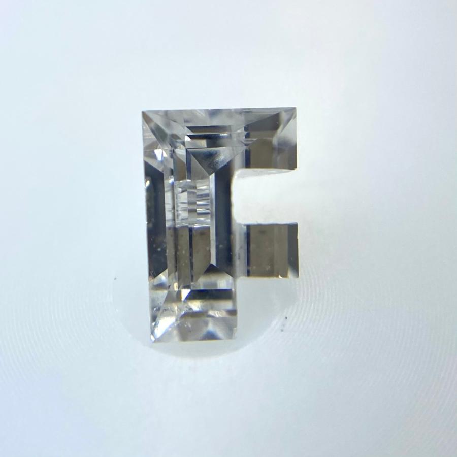【値下げ中】 ダイヤモンド！アルファベットFの形！ Eカラー SI1/0.434ct/RT0439/CGL 【UO2484421459】(89600円)