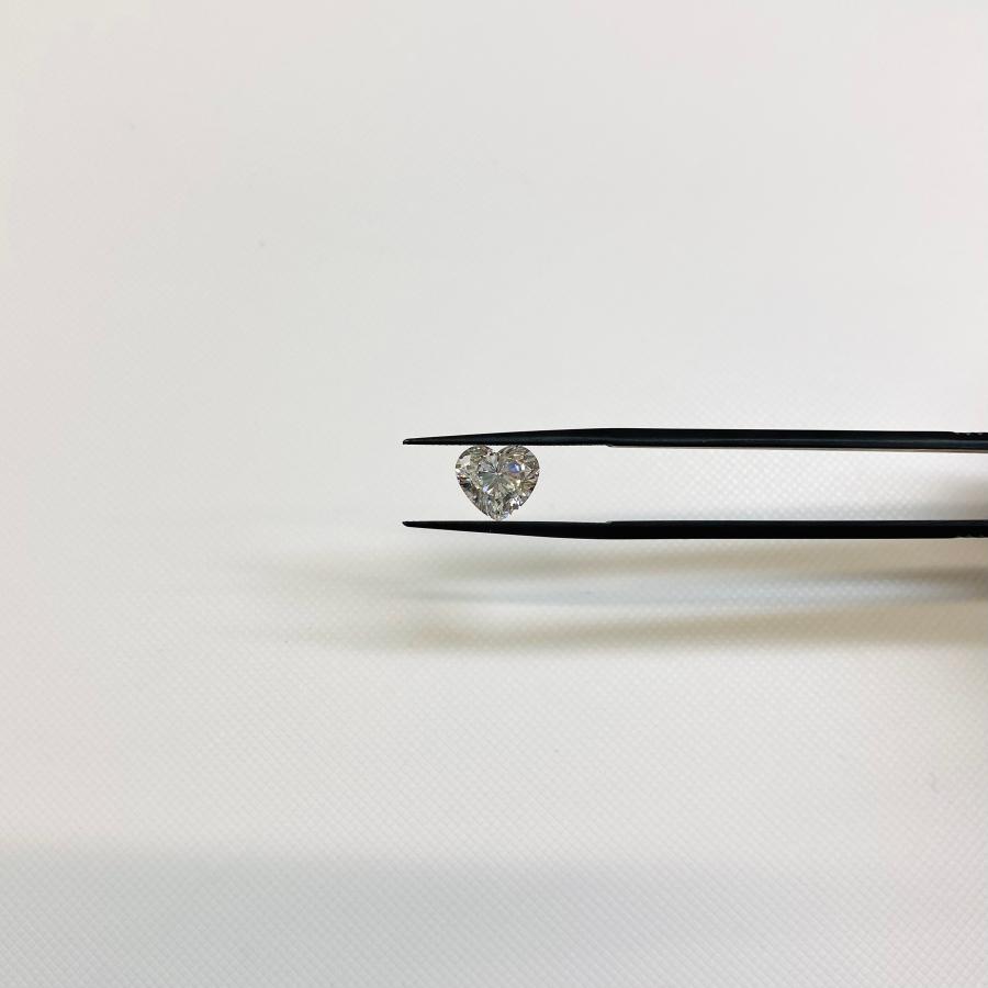 Eカラー SI2 ハートシェイプ  1.042ct/RT0945/HS/CGL |  | 04