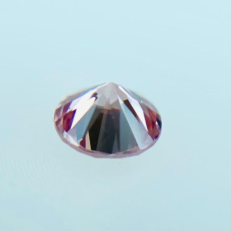 FANCY VIVID PINK 0.071ct RD/RT2239/CGL : rt2239 : RTDiamonds 