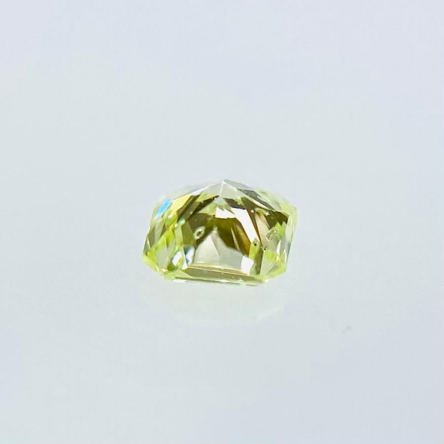 FANCY YELLOW GREEN 0.094ct SQ/RT2347/CGL : rt2347 : RTDiamonds 