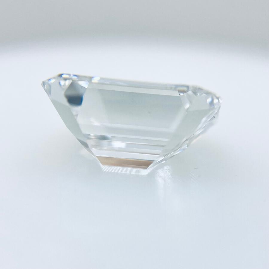 エメラルドカット！ Dカラー VS 2.00ct/RT2661/GIA |  | 06
