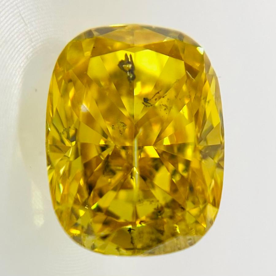 FANCY VIVID YELLOW 1.025ct CU/RT2668/GIA/CGL : rt2668 : RTDiamonds 