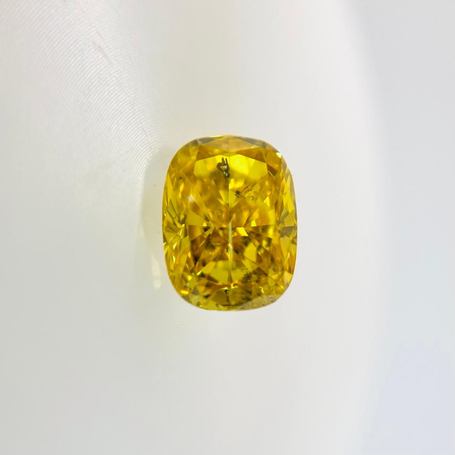 FANCY VIVID YELLOW 1.025ct CU/RT2668/GIA/CGL : rt2668 : RTDiamonds 