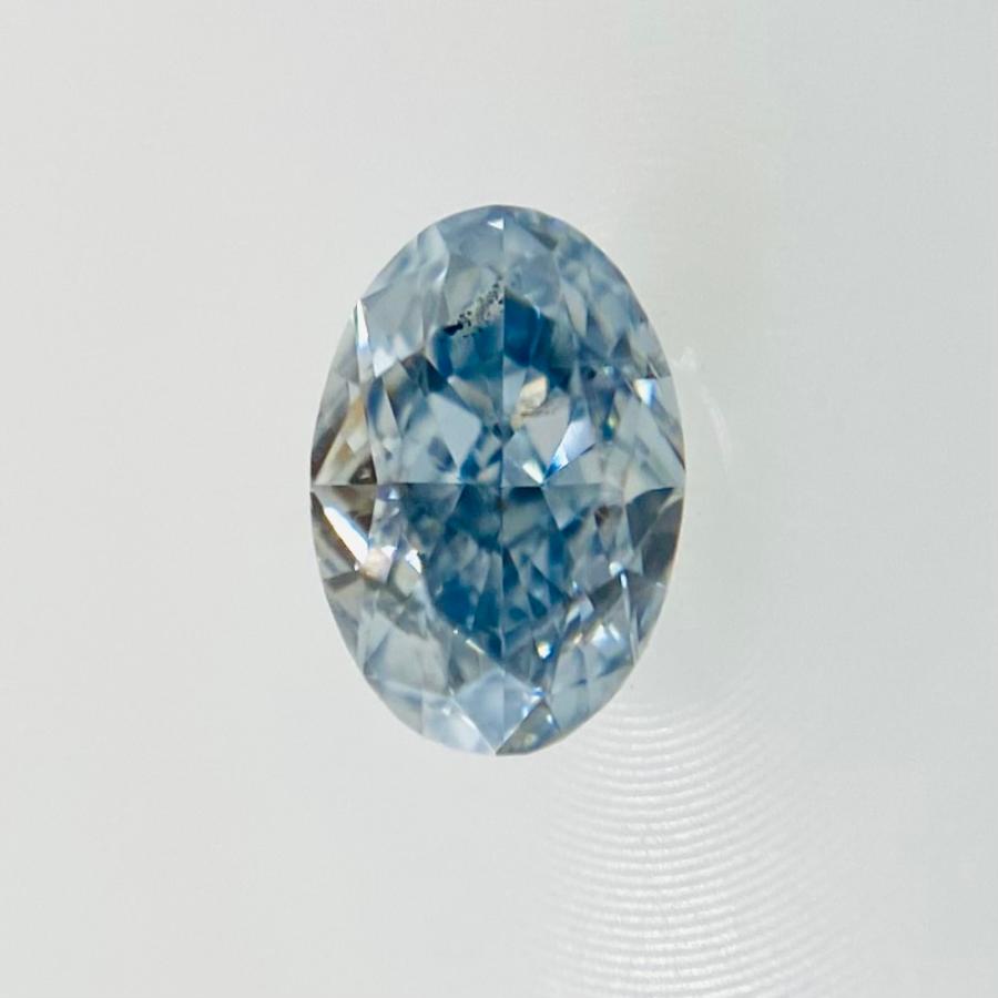 FANCY VIVID BLUE 天然ブルーダイヤモンド 0.163ct OV/RT2695/CGL |  | 02