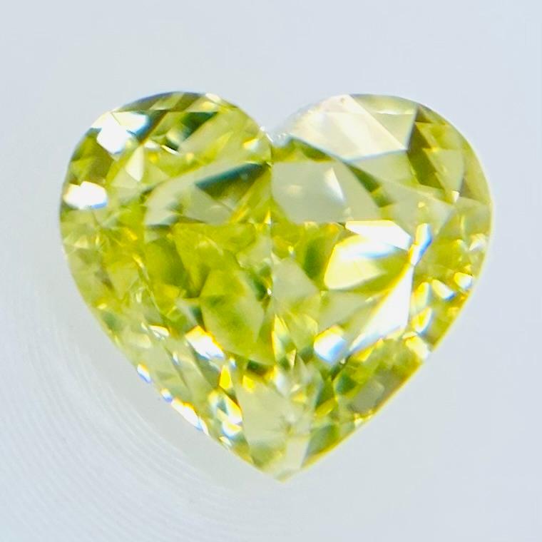 FANCY GREEN YELLOW 0.378ct HS/RT2784/CGL_1