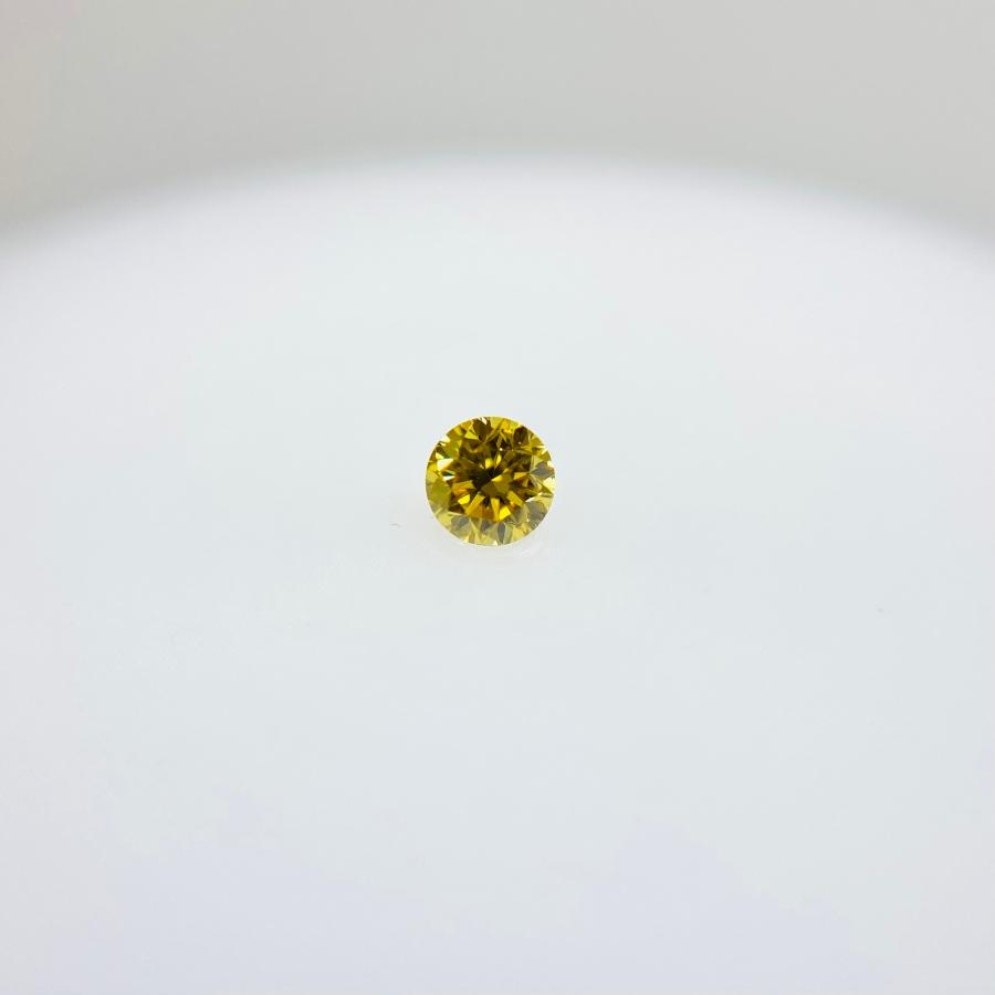 FANCY VIVID YELLOW 0.107ct RD/RT3231/CGL |  | 02