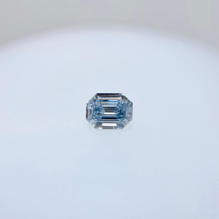 FANCY BLUE 0.270ct EM/RT3249/GIA/CGL |  | 02