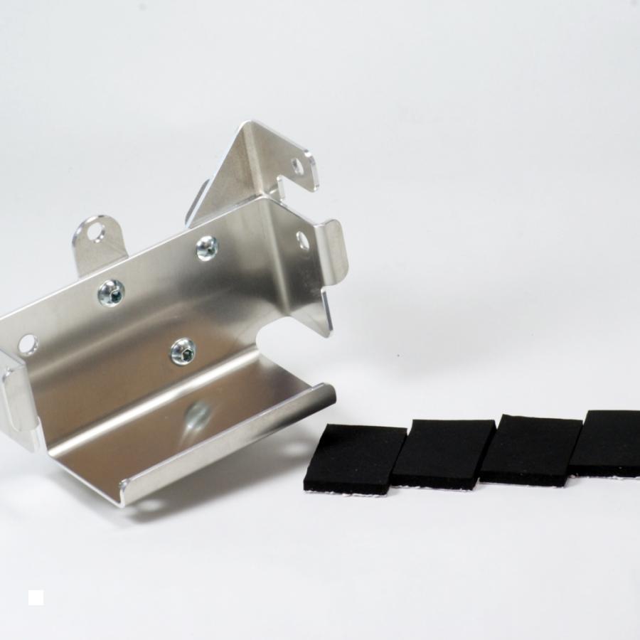 メーカー在庫あり 140 42 Jp店 Pmc ステンレス ゼファー750 バッテリーカバーキット ピーエムシー 日本正規品 ピーエムシー