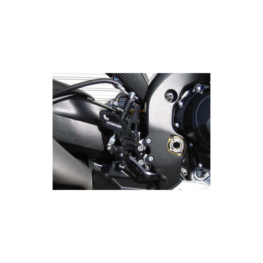 ストライカー ステップキットType2 ブラック GSXR1000 GSXR600/750の画像