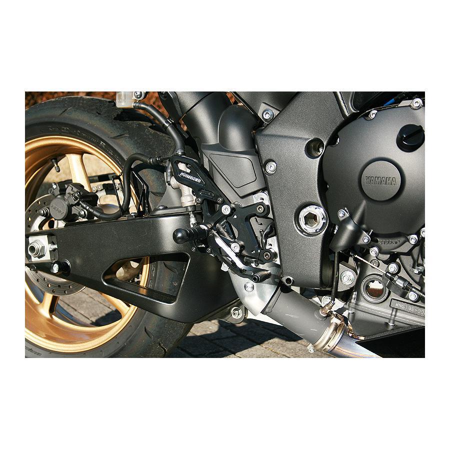 ストライカー スペシャルステップキット ブラック YZF-R1 SS-AA2106Bの画像