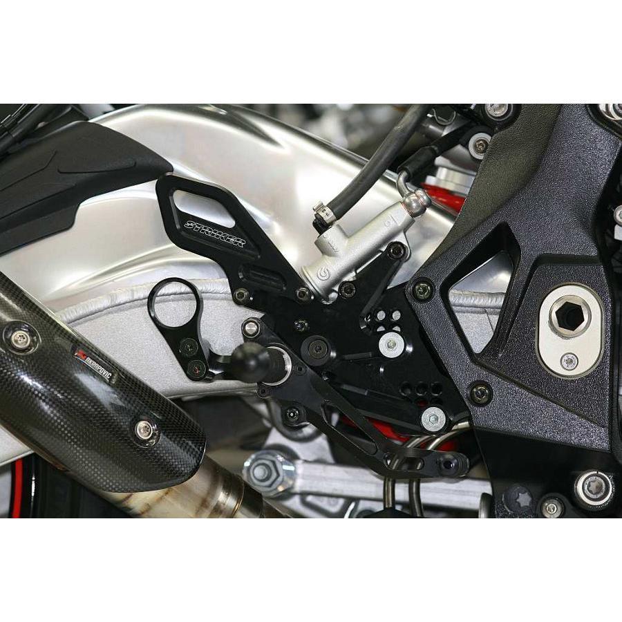 ストライカー スペシャルステップキット ブラック S1000RR SS-AA2128Bの画像