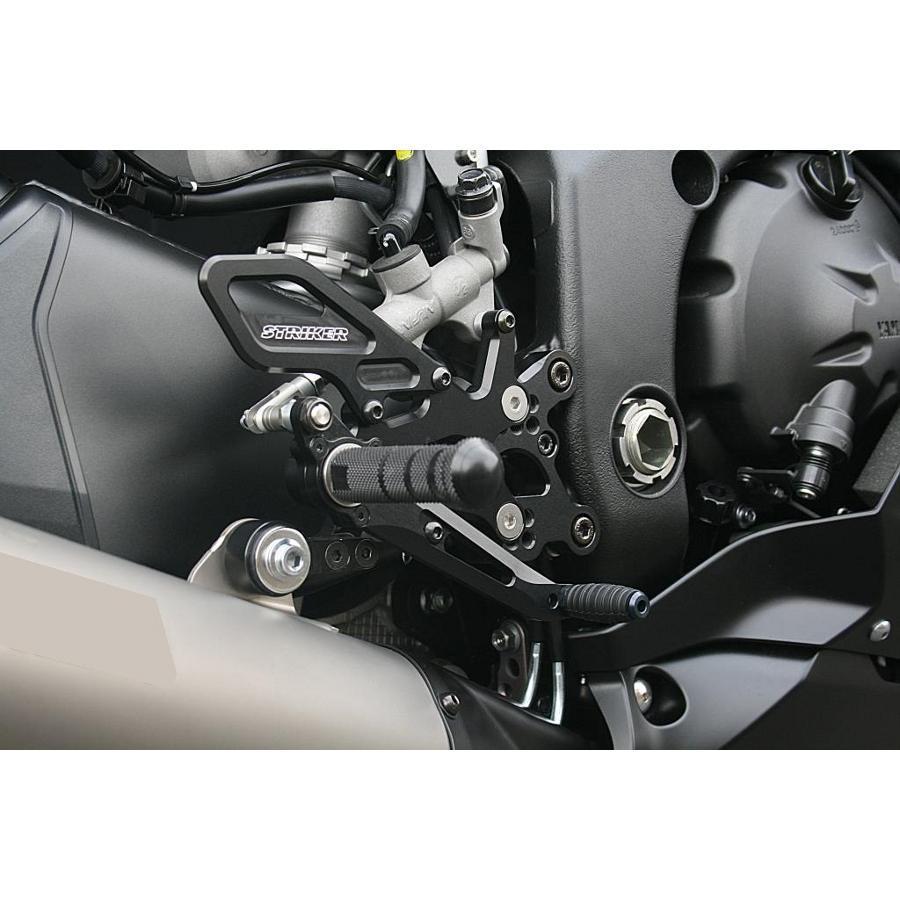 ストライカー スペシャルステップキット ブラックハードアルマイト YZF-R6 ABS SS-AA2140Bの画像