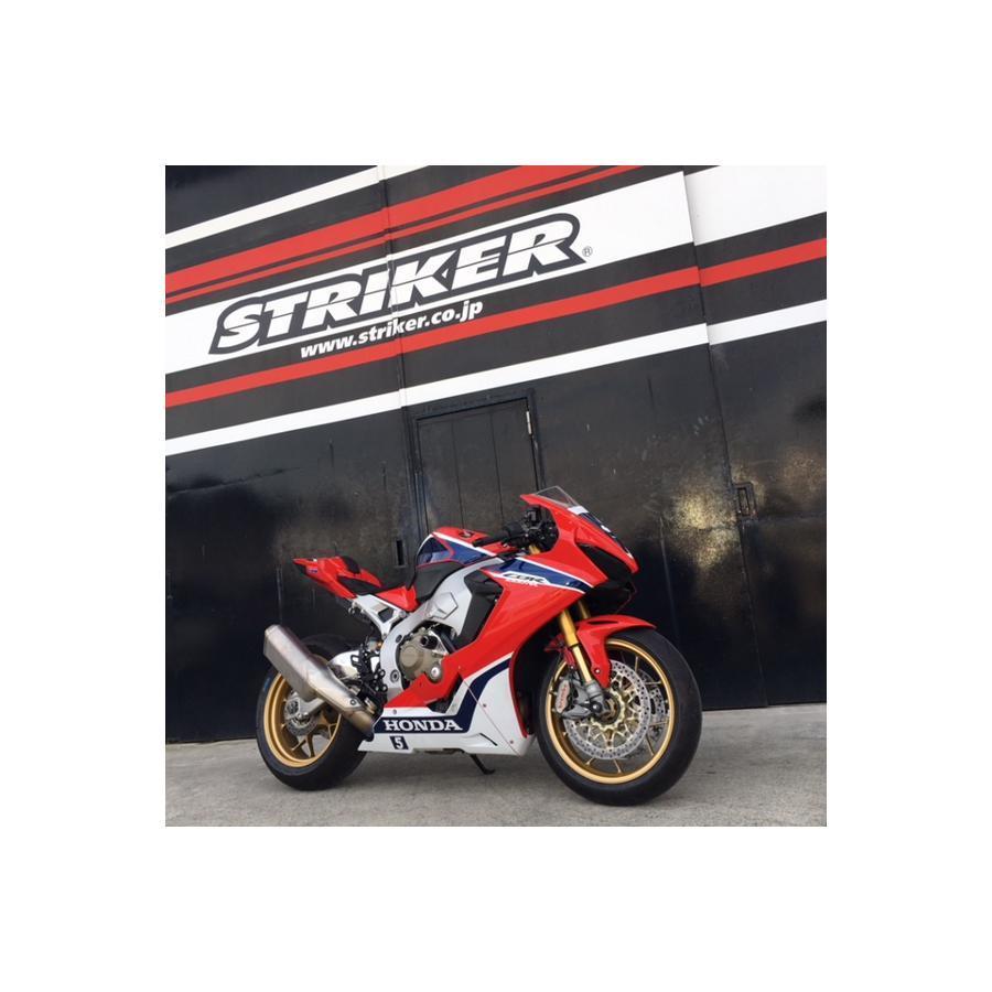 STRIKER (ストライカー) ステップ CBR1000RR ブラック スペシャルステップキット SS-AA2142Bの画像
