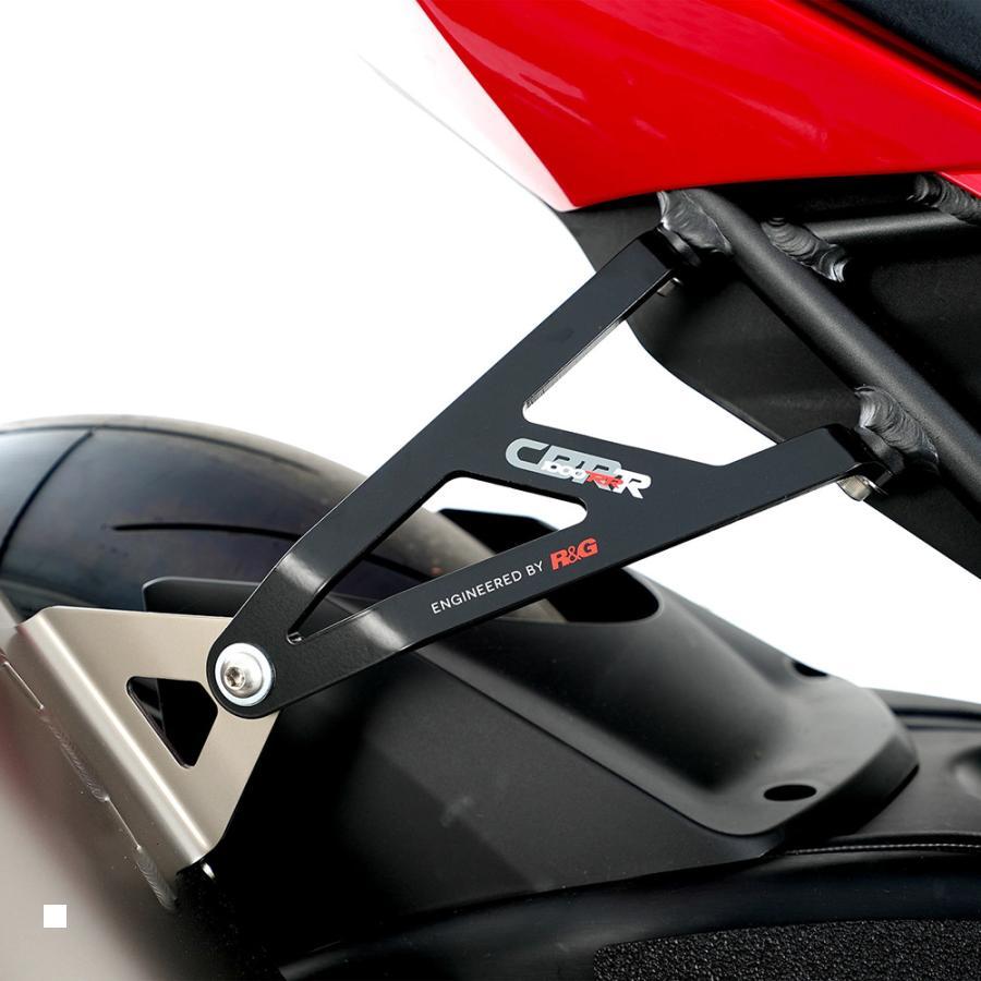 CBR1000RR-R エキゾーストハンガー & ブランキングプレートキット R＆G（アールアンドジー） エキゾーストハンガー ブラック CBR1000RR-R
