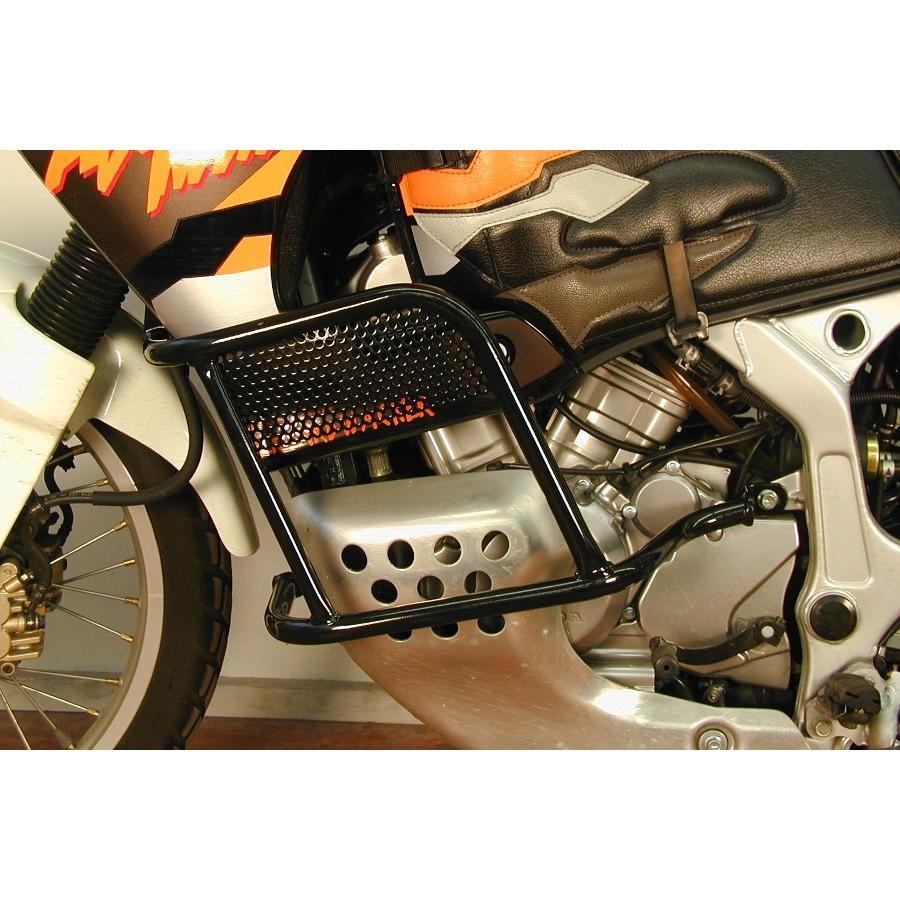 ヘプコ&ベッカー エンジンガード ブラック アフリカツイン Africa Twin XRV750_1