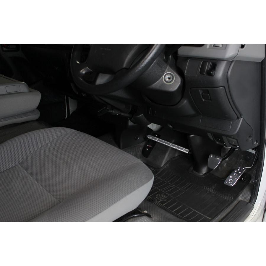 NEOPLOT (ネオプロト) フットレストバーNEO 200#ハイエース ワイド