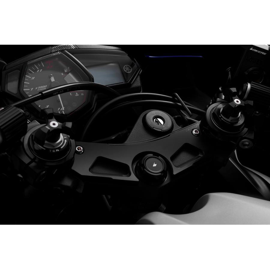 BIKERS（バイカーズ） トップブリッジカバープレート ブラック YZF-R25