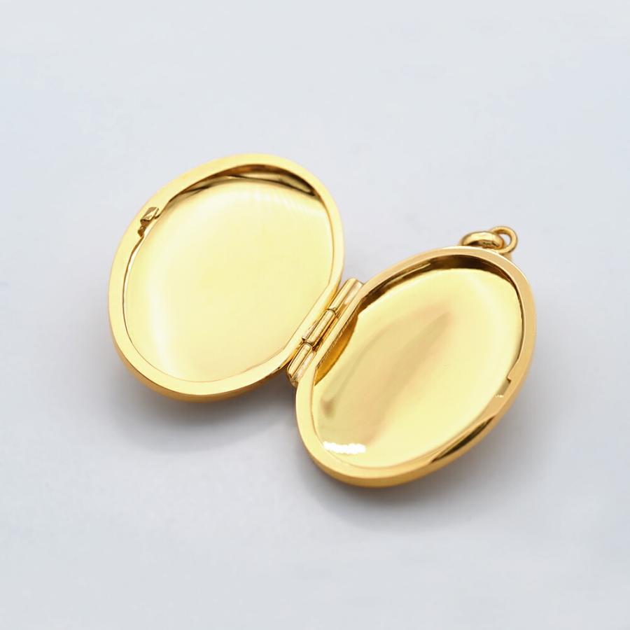 ペンダントトップ 18金 イエローゴールド 写真を仕舞えるロケット