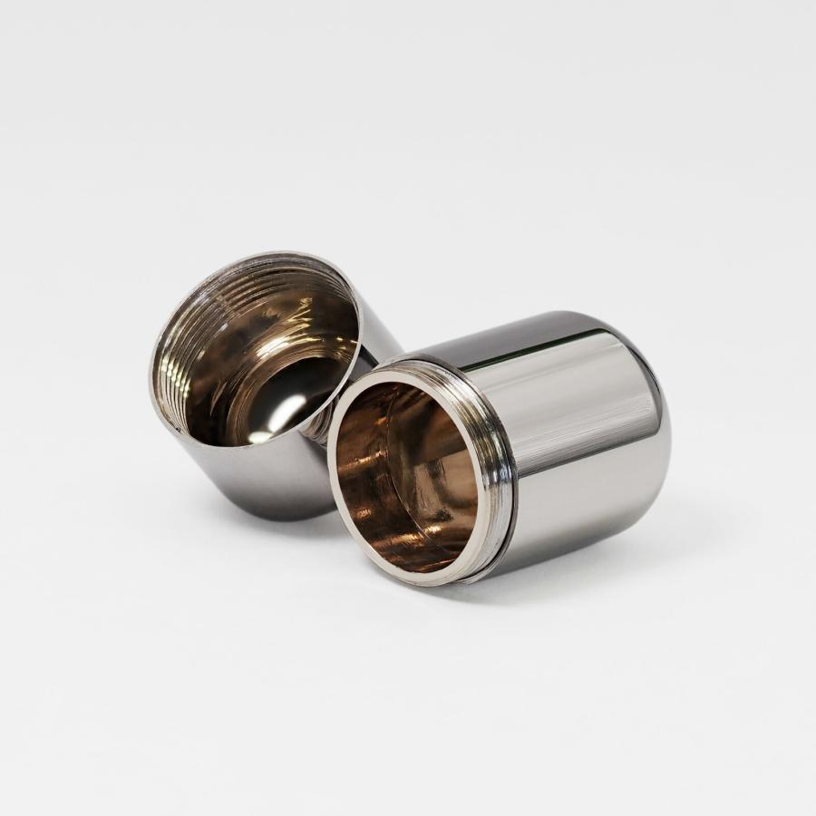 ペンダントトップ 14金 ホワイトゴールド 筒型のネジ式ロケット