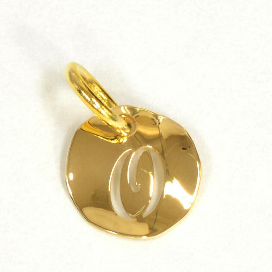 ペンダントトップ 18金 イエローゴールド O ラウンド型イニシャルの  