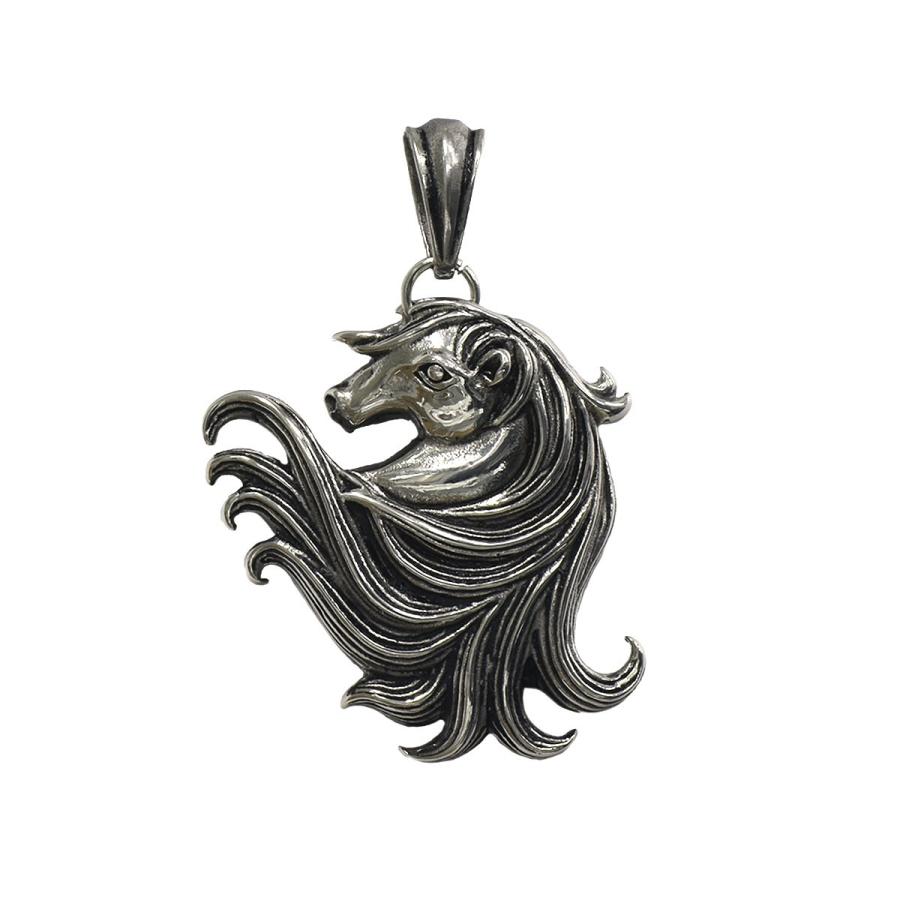 ペンダントトップ サージカルステンレス たてがみが優雅なウマモチーフ