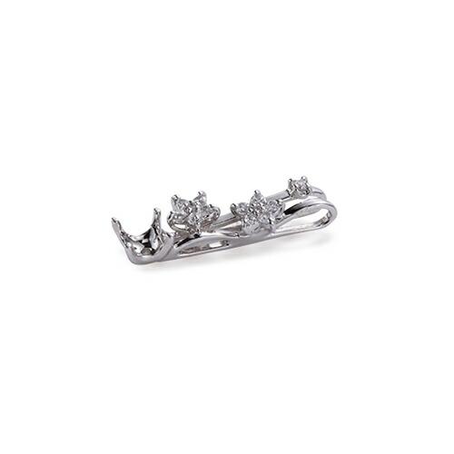 ペンダントトップ PT900 プラチナ 天然石 花モチーフのメレ付きペンダント 主石の直径約4.4mm 四本爪留めの画像