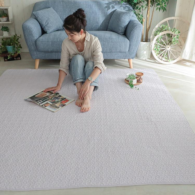 ラグ 洗える 1 5畳 キルト ソファーカバー キルティング 赤ちゃん クラウド柄 韓国インテリア おしゃれ 滑り止め付き 床暖房対応 イブル 約130 190cm 1360 ラグ カーテン専門店 ラグリー 通販 Yahoo ショッピング