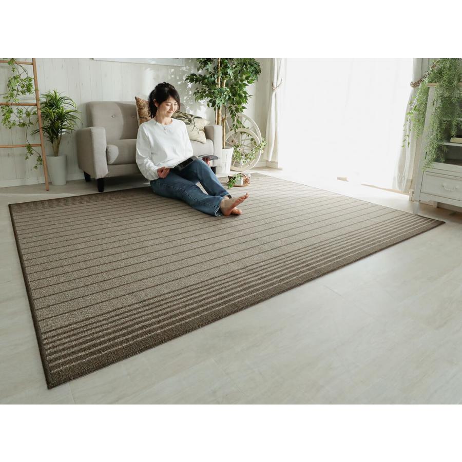 未使用訳あり　日本製　はっ水・防汚・防ダニ・抗菌・シンプルモダンダイニングラグ　220ｘ250cm キッチンマット付き　ベージュ グラムスタイル ダイニングラグ 220×260 撥水 抗菌 防ダニ 防炎 床暖房