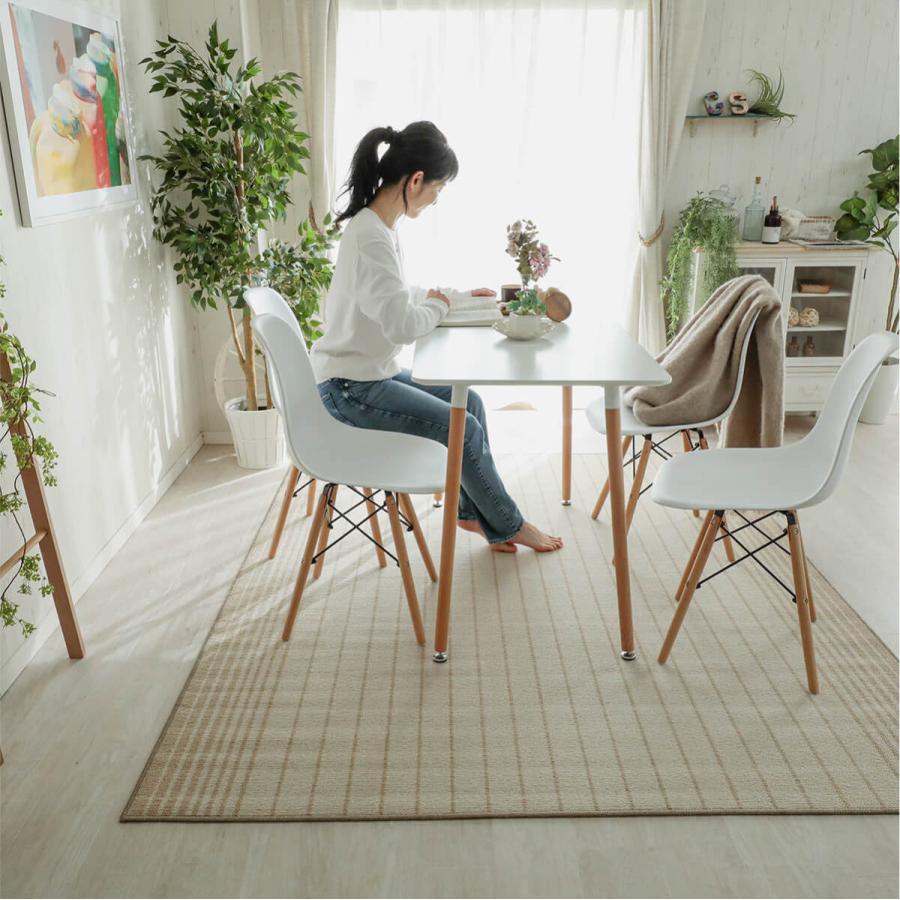未使用訳あり　日本製　はっ水・防汚・防ダニ・抗菌・シンプルモダンダイニングラグ　220ｘ300cm キッチンマット付き　ベージュ 未使用訳あり 日本製 はっ水・防汚・防ダニ・抗菌・シンプルモダン