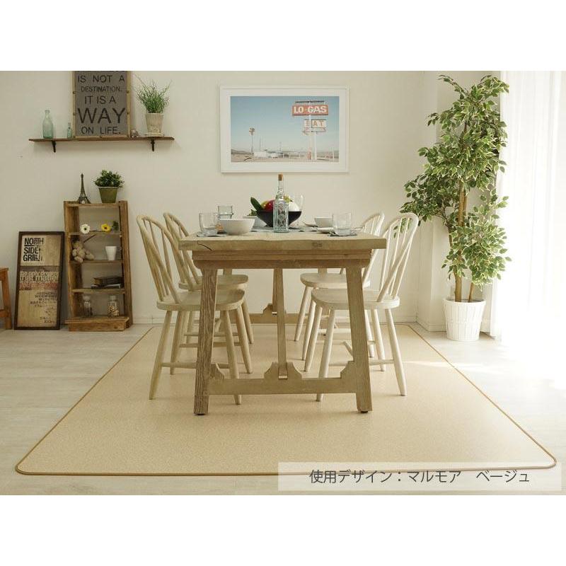 新品•未使用　ラグ•ダイニングマット★リビングマット　床暖房対応　195x300 床暖房対応】ダイニングラグ 木目 撥水 195cm×300cm 木目調 不織布張り