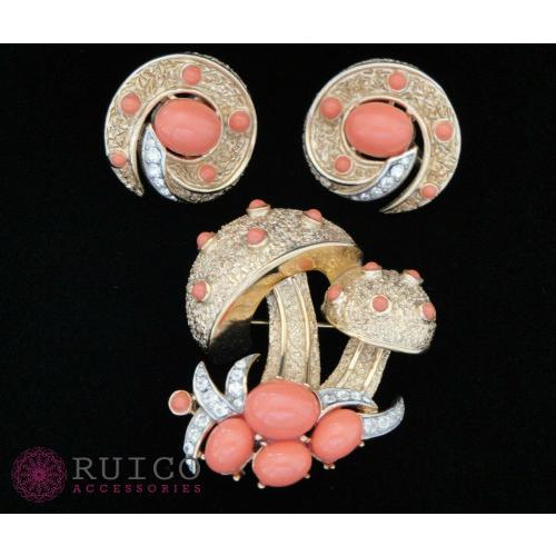 TRIFARI トリファリ ブローチ ラインストーン アンティーク