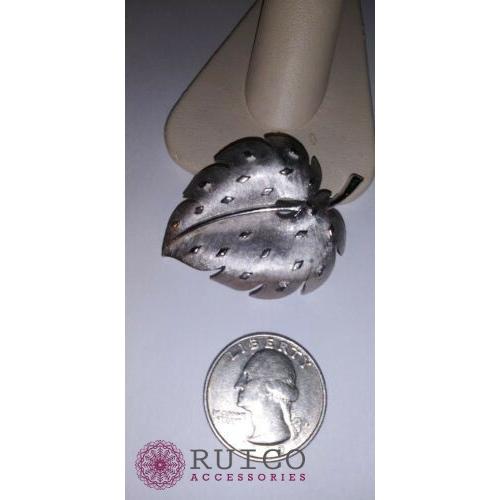 TRIFARI トリファリ ブローチ リーフ 葉 アンティーク