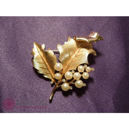 TRIFARI トリファリ ブローチ リーフ 葉 アンティーク