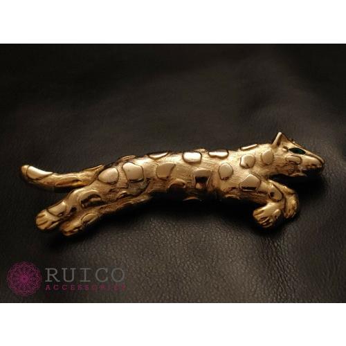 TRIFARI トリファリ ブローチ グリーン 緑 アンティーク TRIFARI トリファリ ブローチ ビンテージ