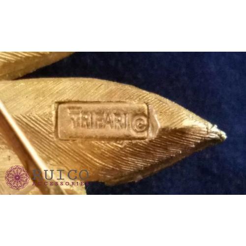 TRIFARI トリファリ イヤリング ピアス ゴールド アンティーク TRIFARI トリファリ イヤリング ピアス ビンテージ