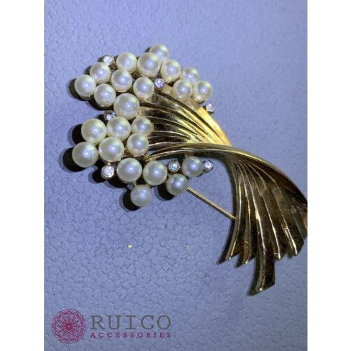 TRIFARI トリファリ ブローチ ラインストーン アンティーク TRIFARI トリファリ ブローチ ビンテージ