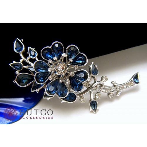 TRIFARI トリファリ ブローチ ラインストーン アンティーク TRIFARI トリファリ ブローチ ビンテージ