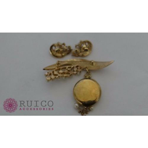 ほぼ未使用 TRIFARI トリファリ イヤリング ピアス ゴールド アンティーク 【J2713509849】(16016円)