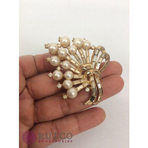 TRIFARI トリファリ ブローチ ラインストーン アンティーク TRIFARI トリファリ ブローチ ビンテージ