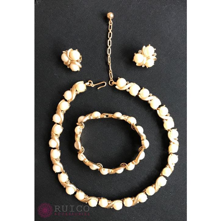 TRIFARI トリファリ イヤリング ピアス ゴールド アンティーク