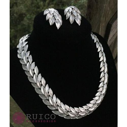 TRIFARI トリファリ ネックレス シルバー アンティーク