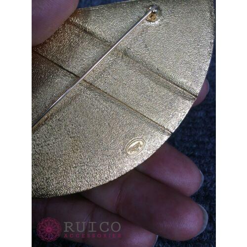 TRIFARI トリファリ ブローチ グリーン 緑 アンティーク TRIFARI トリファリ ブローチ ビンテージ