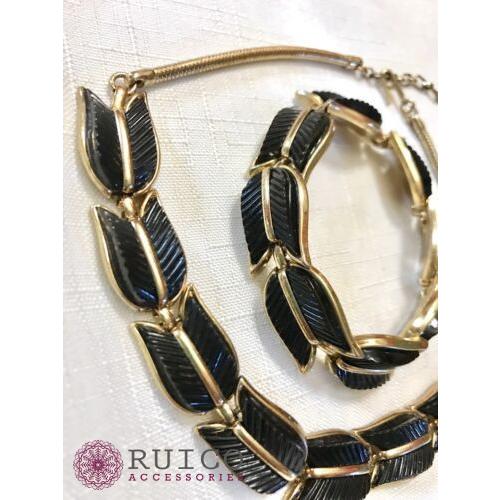 TRIFARI トリファリ ネックレス ゴールド アンティーク TRIFARI トリファリ ネックレス ビンテージ