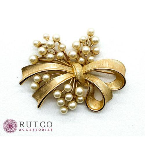 TRIFARI トリファリ イヤリング ピアス ゴールド アンティーク TRIFARI トリファリ イヤリング ピアス ビンテージ