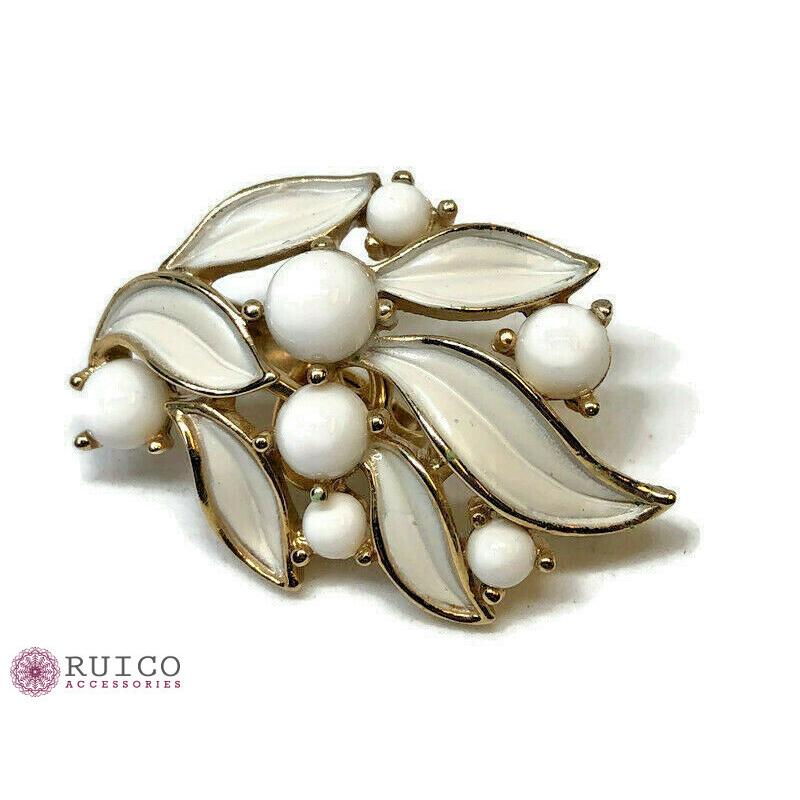 TRIFARI トリファリ ブローチ ホワイト 白 アンティーク TRIFARI トリファリ ブローチ ビンテージ