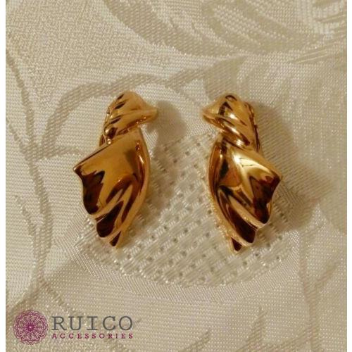 TRIFARI トリファリ イヤリング ピアス ゴールド アンティーク TRIFARI トリファリ イヤリング ピアス ビンテージ