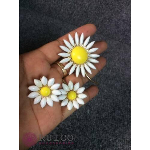 TRIFARI トリファリ イヤリング ピアス ゴールド アンティーク