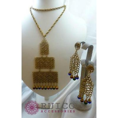 TRIFARI トリファリ イヤリング ピアス ゴールド アンティーク TRIFARI トリファリ イヤリング ピアス ビンテージ