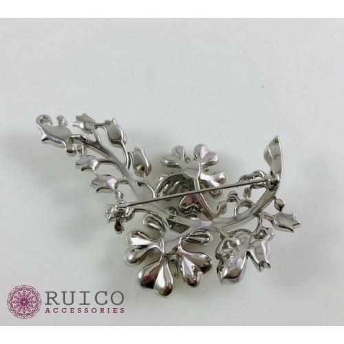 TRIFARI トリファリ ブローチ ラインストーン アンティーク TRIFARI トリファリ ブローチ ビンテージ