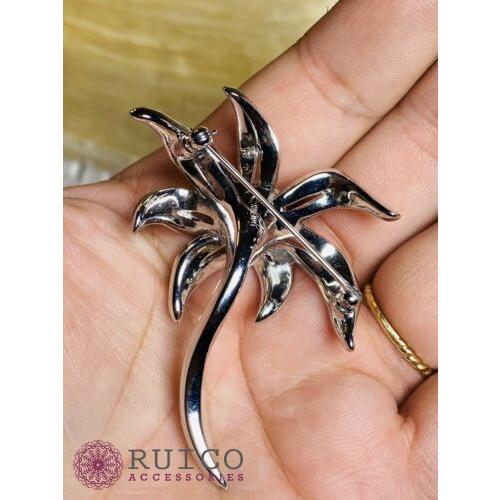 TRIFARI トリファリ ブローチ ラインストーン アンティーク TRIFARI トリファリ ブローチ ビンテージ